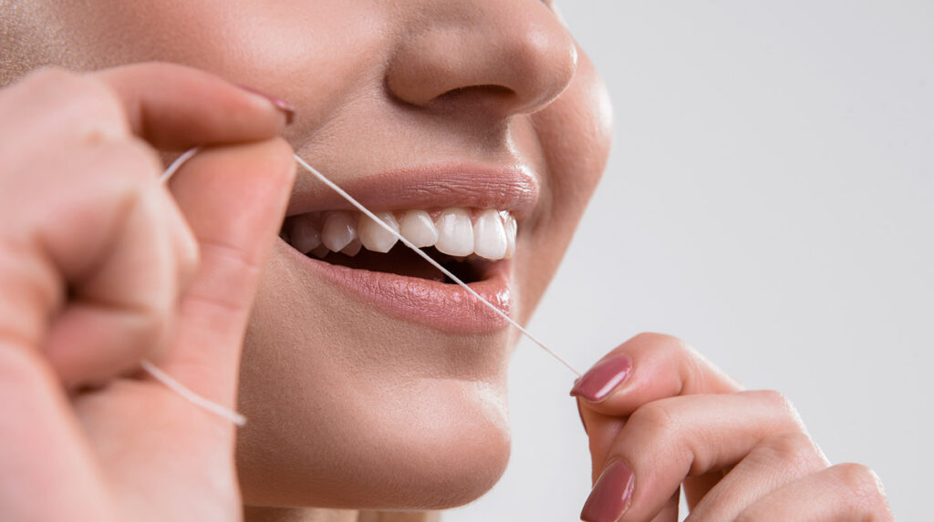 Flossing and interdental cleaning (1)