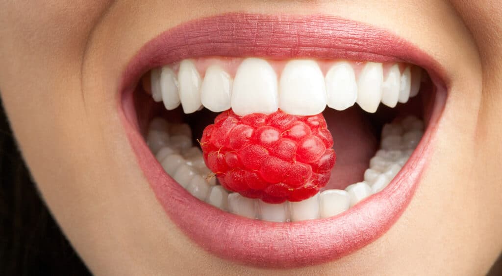 Eat your way to stronger teeth with the best food for dental health